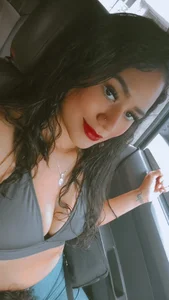Públicoo de AntonellaMonroew  2 Imagens