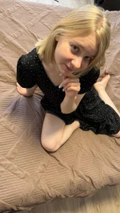 OdelinaFicken home outfit Pic 8