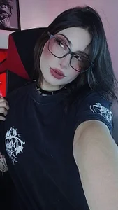 ❤️ heyyy od aliceinflames  snímek