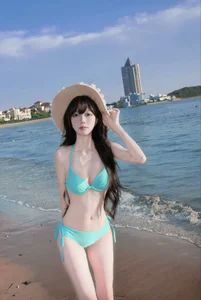 zaizaiNono 海边🏝️ Pic 3