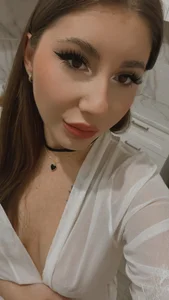 _LustyLuna_ Public Pic 7