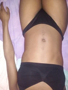 Juicy-Liana Public  2টি ছবি