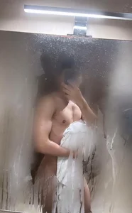 ethan_ava Public صورة واحدة|ethan_ava Public صورتان|ethan_ava Public  صور|ethan_ava Public  صورة