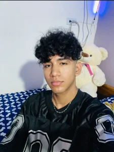 Limitless_boy Hi, I'm Dante 🤤🥵  3. fénykép