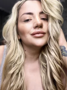 SophieRoouseの❤️❤️の枚の写真