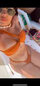 🏝️foticos playa od Queen_Antonella_Oficial  8 snímek