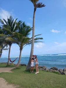 AndreaAndKarina Travel together Pic 7