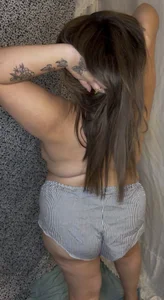 Zdjęcia feralfarrahxoxo Booty:  4