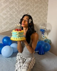 skyyfoxpraga Happy birthday to me. 🎉🥳🩷 Immagine  8