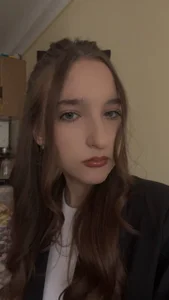 DovieAono Public Foto 2