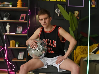 MarkGWalker My first photoshoot (tease) Pic