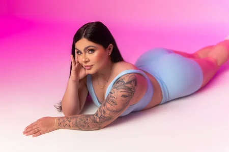 Zafiro21_ Training Session 💪🏻🍑 Pic 4