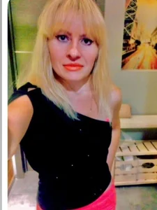 OliviaMoon_M Amazing Olivia Pic