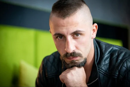 Xandeer_Steel Public Foto 3