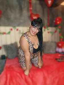 AranzalatinBlaks1 THE GREAT LATIN TIGRESS Pic 2