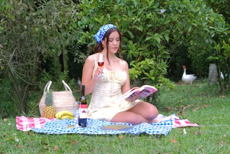 THE PICNIC DAY 🎉🍬 od lexiethompson_  9 snímek