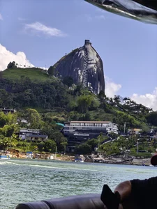 Julia-Blair A beautiful place Kuva 8