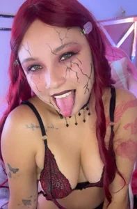 little_emma0 i like halloween Pic 5