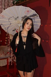 Asian_Asami 400K 💕 Foto 5