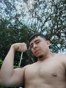 Eross_Santy Pool Day Pic 4