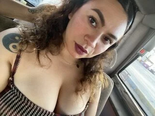 Lucrecia_33 Public Pic 9