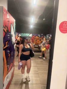 in the gym but sexy de Isa__Blanc  9 Imagens