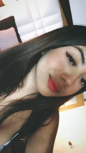 Zoei_Moon 👄 slika 9