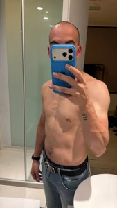 Mr. Sex Bomb de couple_sex_bomb  4 Imagens