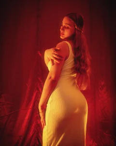 Caroline_hernandes elegant  7টি ছবি