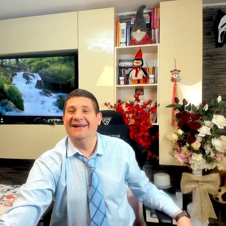 SpartacusDaddy48さんのトレンドな 9172枚の写真