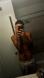 cuddiss's XXX Nude Photo 2
