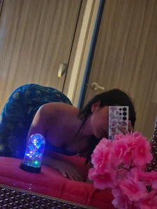 adysson_lee Public Pic 3
