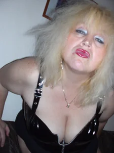 Blasflittchen: wild und geil - Weekend Bitch ( 4 фото)