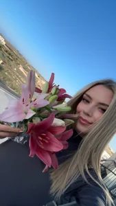 HopeHeaven Your flowers for me 💐 Foto