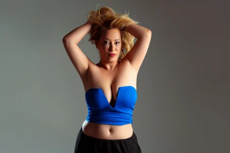 SusanSwann Red Soul 💋 Pic 5