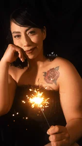 niky_smit Lighting Dreams✨  2টি ছবি