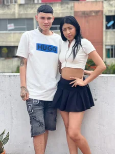 SexCoupleYoungのPublicの 7枚の写真