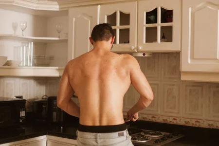 Perseo_dimou In my kitchen Pic 2