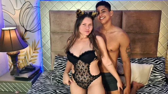 TwoLoverFuckX Public Pic 2