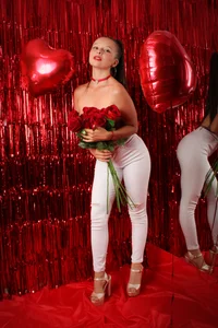 LORELAIGIVEN Be my valentine 🌹 Pic 4