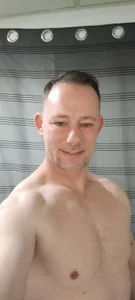 Sexy_Ass_Mike: Public ( 3 фото)