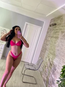 IssabelVoss Pretty in pink🌸 Poză 2