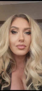 OndinaNoire selfies Pic 6