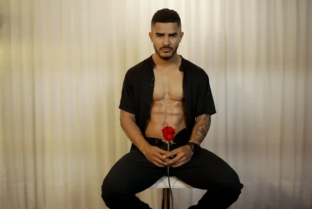 Reik_Vonn Happy Valentine's Day💘 Kuva