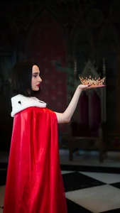 MarieKarma: royal look ( 2 фото)