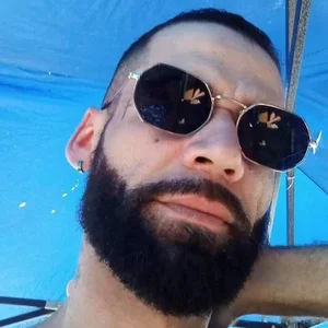 Vem que vem de Bradoddock  2 Imagens