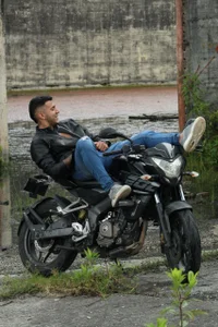 nico_rivera 🖤🫶🏽🏍️ Pic 3