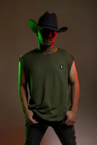 Lucien_Crow Wild & Hot Billede 4