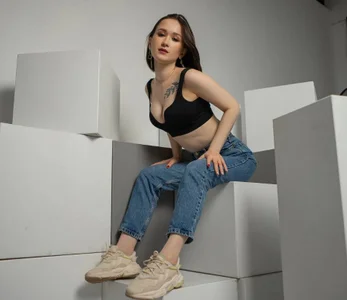 Monica_Blair Public Pic 3