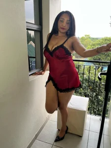 Zdjęcia LelaKeyesXX Red dress:  9